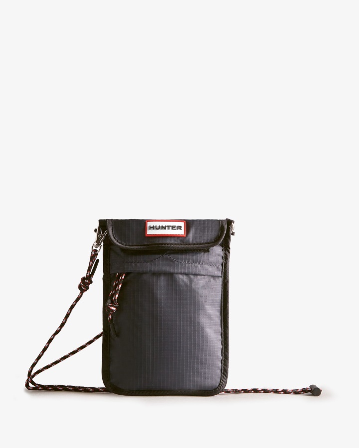 Etui Na Telefon Hunter W Kolorze Granatowym