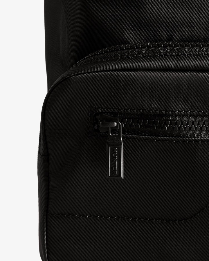 Hunter Mini Nylonowy Plecak Z Klipsem Z Klipsem Czarny